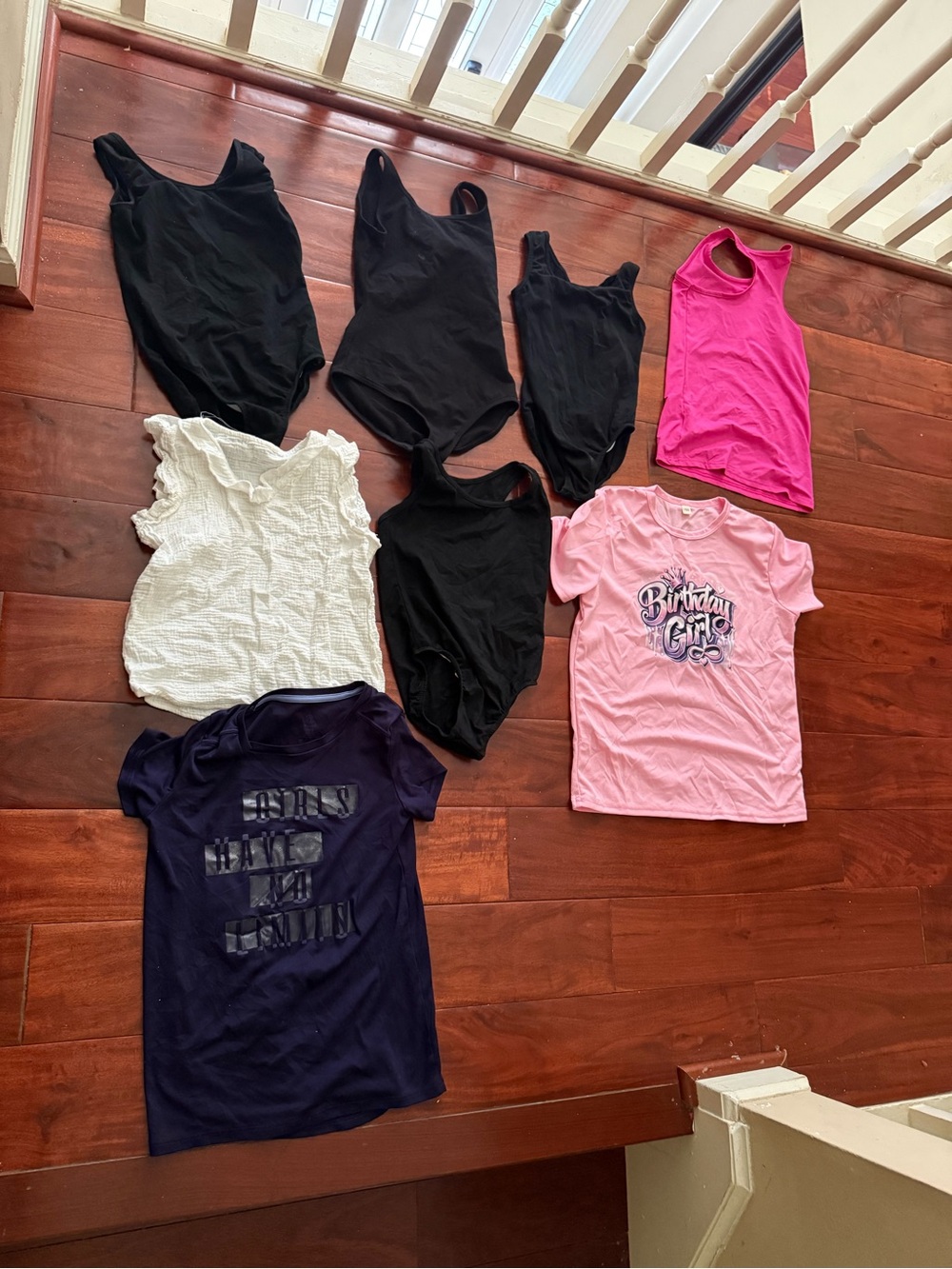 Girl Tee Shirt bundle size 7/8